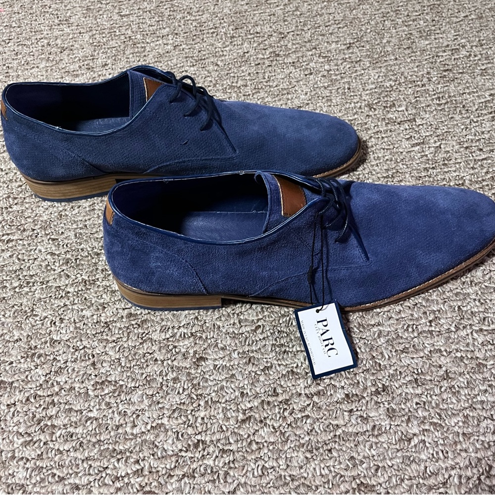 Brand new Suede Leather shoes, wide n big size - 17 US, colour -blue Suede